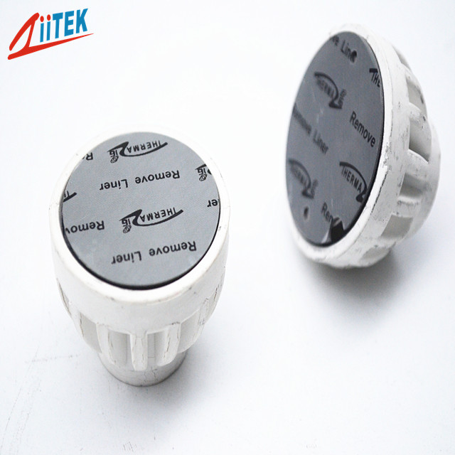 灰色導(dǎo)熱硅膠片0