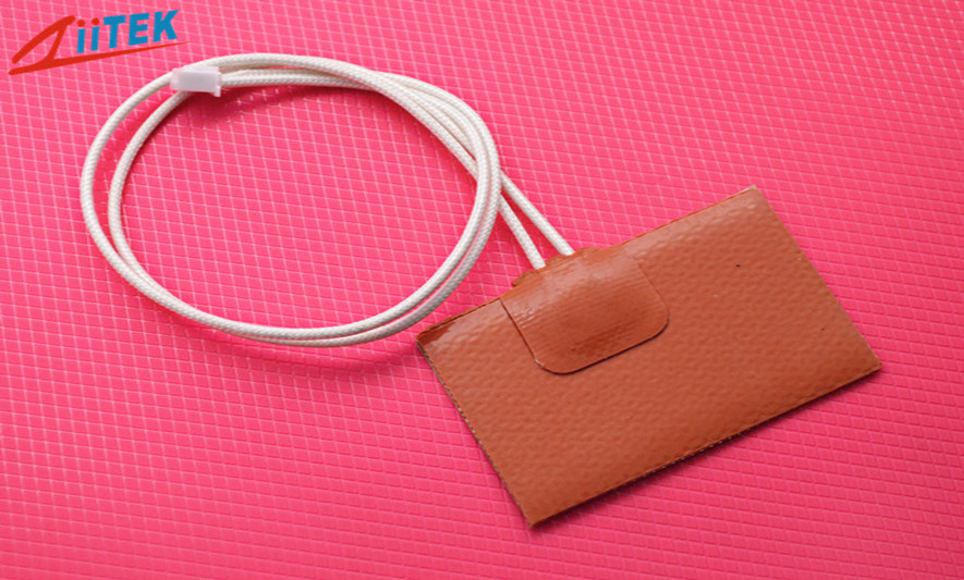 硅膠發(fā)熱片1（大圖） (1)